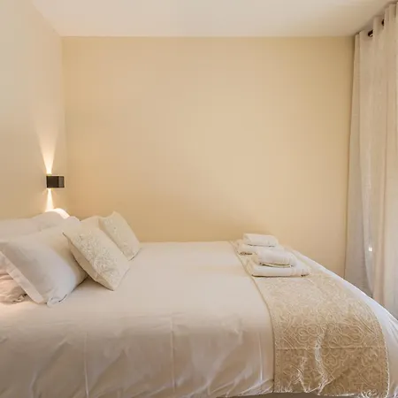 Apartamento L'intimiste Marche Des Capucins Burdeos